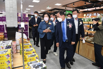삼례농협동부지점및하나로마트개점식(66).JPG