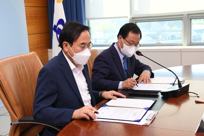완주군청-도교육청교육협력추진체계구축협약식(11).JPG
