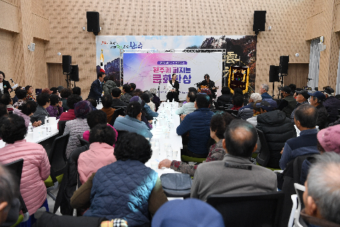 찾아가는 완주로퍼지는문화한상 행사 (2).JPG