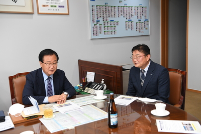 하이트완주군맥주라벨부착축제홍보(6).JPG