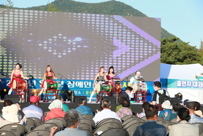 완주군장애인문화콘서트(1).JPG