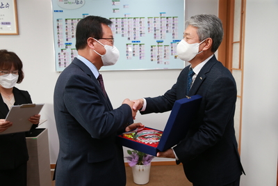 지방재정확충기여자감사패수여(4).JPG