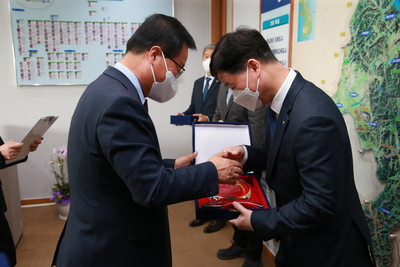 지방재정확충기여자감사패수여(11).JPG