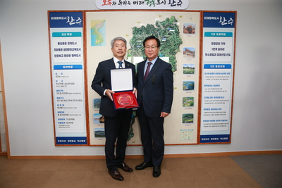 지방재정확충기여자감사패수여(22).JPG