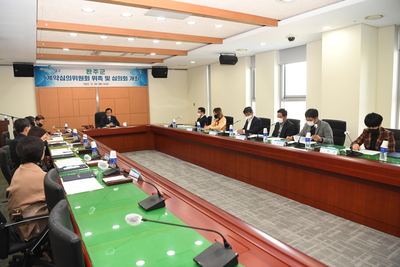 완주군계약심의위원회위촉및심의회(37).JPG