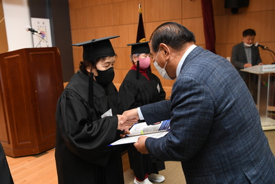 노인대학수료식(47).JPG