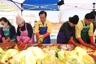 용진읍새마을부녀회김장김치나눔(18).JPG