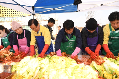 용진읍새마을부녀회김장김치나눔(36).JPG