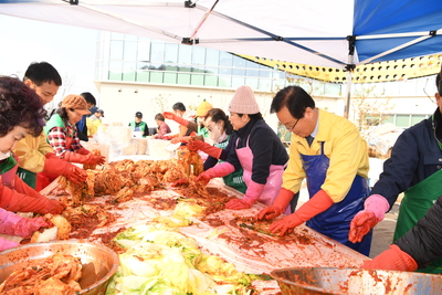 용진읍새마을부녀회김장김치나눔(40).JPG