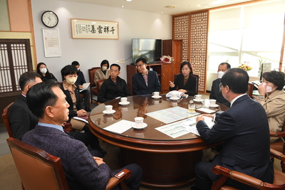 전주개인택시완주향우회이웃돕기전달식(3).JPG