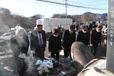 일문구의사추모식(81).JPG