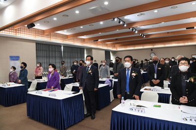전통한지유네스코등재를위한학술포럼단체사진(5).JPG