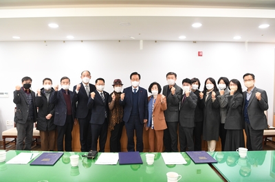 완주문화재단인사위원위촉식(26).JPG