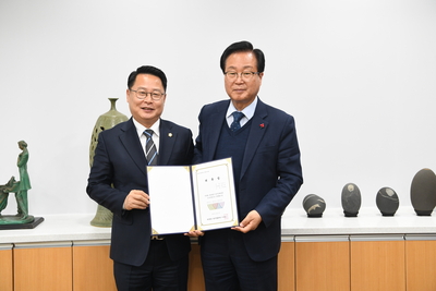 완주문화재단인사위원위촉식(8).JPG