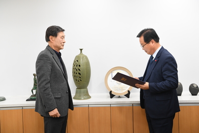 완주문화재단인사위원위촉식(9).JPG