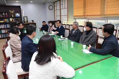 완주군지역사회보장협의체이웃돕기물품전달식(6).JPG