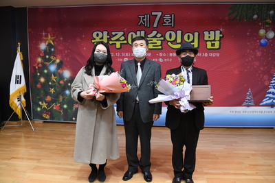 완주예술인의밤(19).JPG