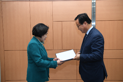 완주경제센터 운영위원회의 (3).JPG