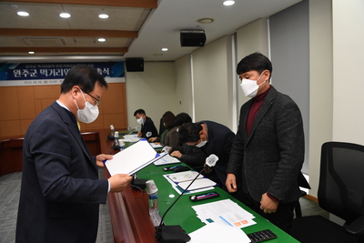 완주군먹거리위원회위촉식(13).JPG