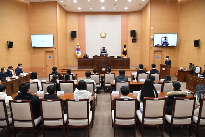 제6대어린이·청소년의회본회의(2).JPG