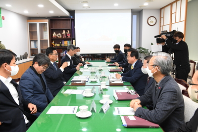 완주군-한국농수산식품유통공사업무협약(2).JPG