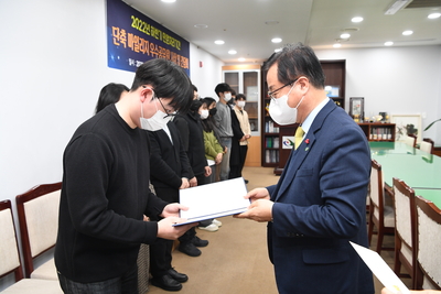 민원처리기간단축마일리지우수공무원표창수여식(2).JPG