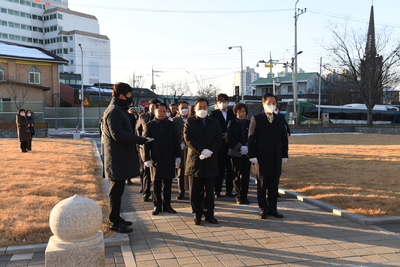 충혼탑참배(19).JPG