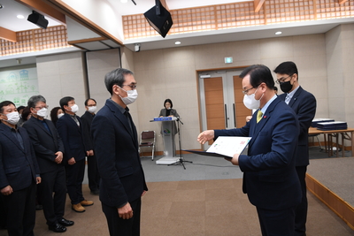 상반기정기인사사령교부(7).JPG
