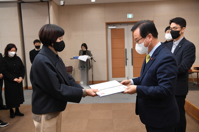 상반기정기인사사령교부(73).JPG