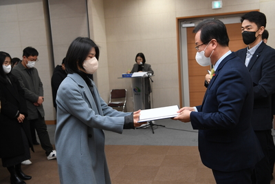 상반기정기인사사령교부(202).JPG