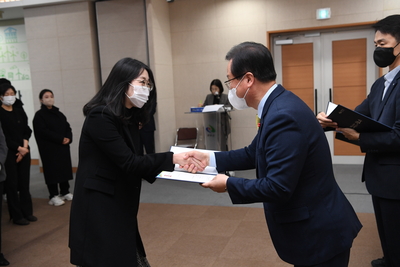 상반기정기인사사령교부(253).JPG