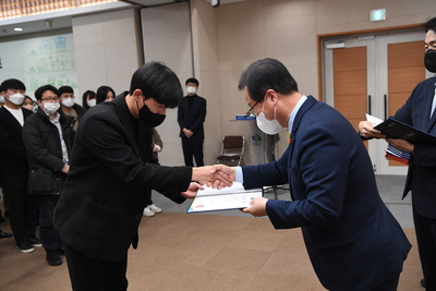 상반기정기인사사령교부(300).JPG