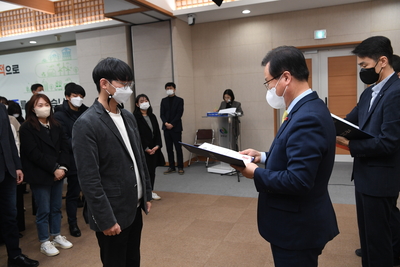 상반기정기인사사령교부(345).JPG