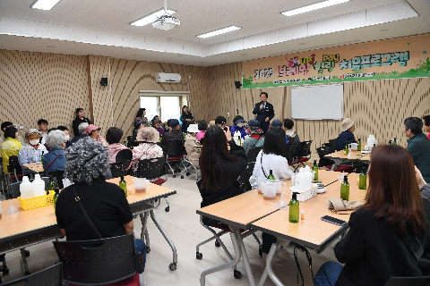 치매 인식개선프로그램 브레인up 힐링day (11).JPG