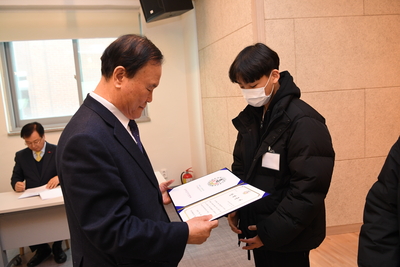 애향운동본부총회및장학금전달식(36).JPG