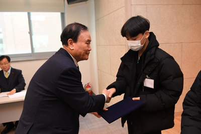 애향운동본부총회및장학금전달식(37).JPG