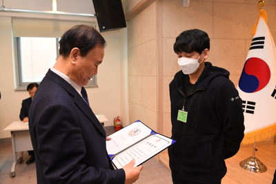 애향운동본부총회및장학금전달식(44).JPG