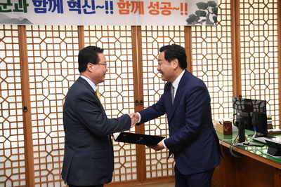 전라북도도지사완주군방문(7).JPG