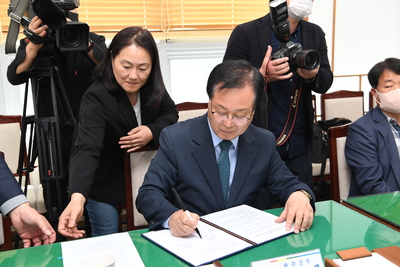 외국인(유학생)계절근로를위한MOU협약(15).JPG