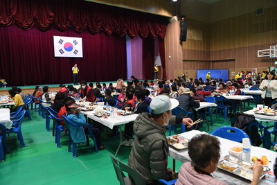 완주군자원봉사센터사랑의밥차배식(31).JPG