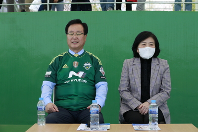 전북현대b팀-k리그홈경기(1).JPG