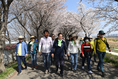 만경강강줄기따라걷기행사(55).JPG