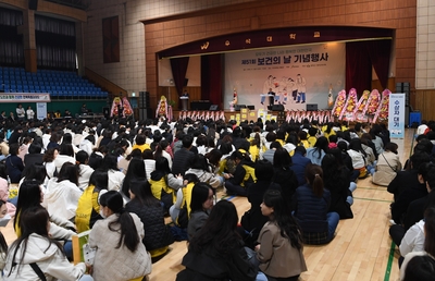 보건의날행사(13).JPG