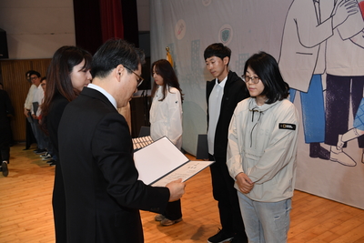 보건의날행사(47).JPG