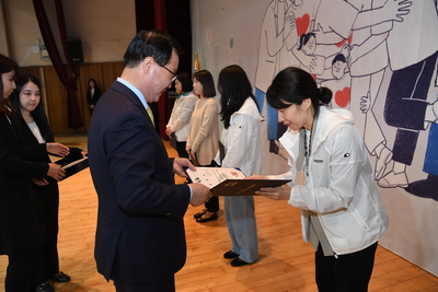 보건의날행사(86).JPG