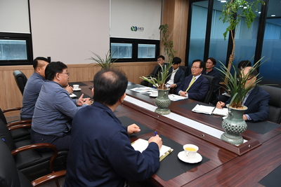 관내기업체방문(한국차체)(3).JPG