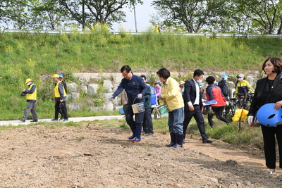 삼례만경강둔치꽃씨뿌리기행사(48).JPG