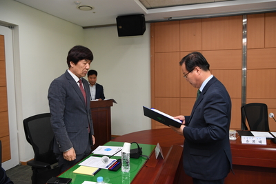 도시숲등의조성관리심의위원회위촉식(2).JPG