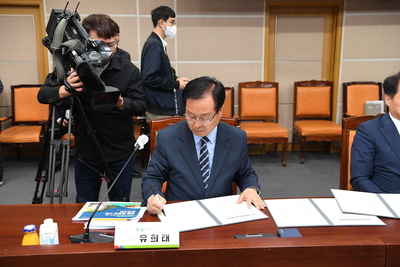 가축분뇨연료화사업상생협력MOU체결(5).JPG