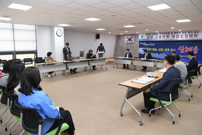배전철탑철거조정안서명식(12).JPG